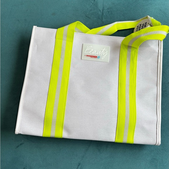Beauty -shoppers drug mart tote bag - Picture 4 of 5